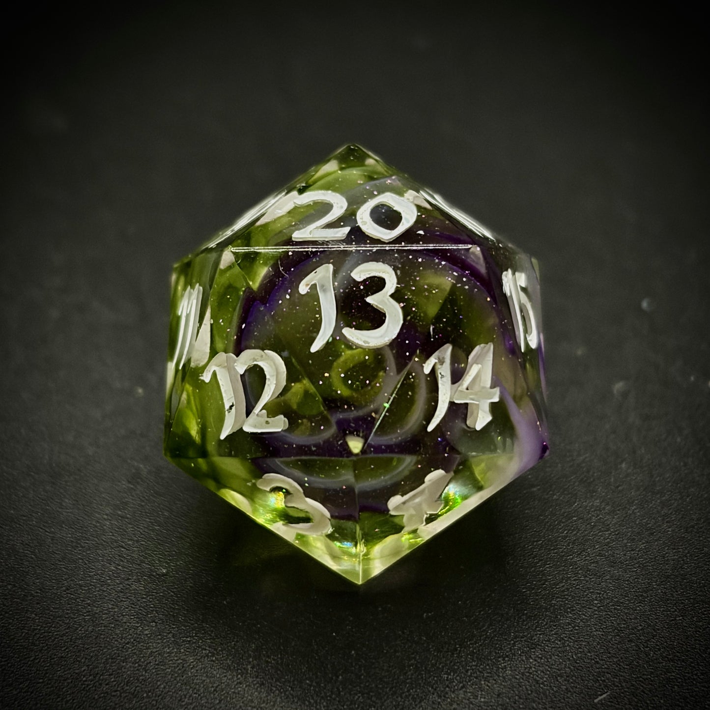 Twisted (32mm Spindown D20)