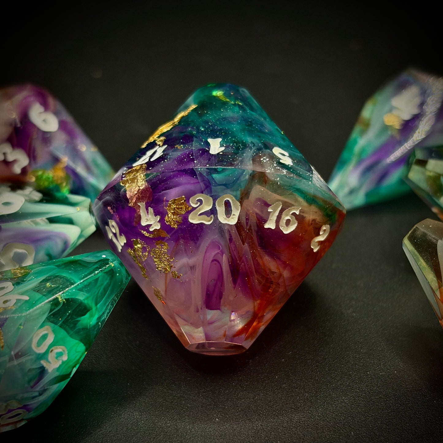 Chaos Palette (7 piece coffin style hand made dice set)