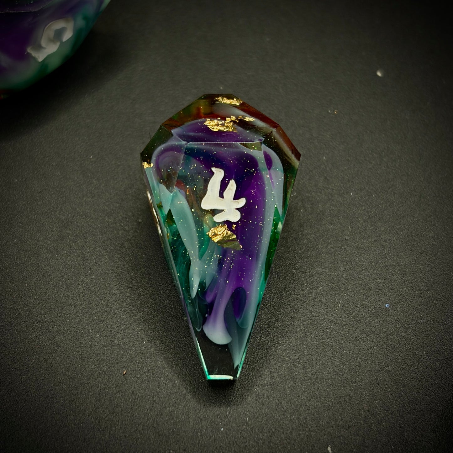 Chaos Palette (7 piece coffin style hand made dice set)