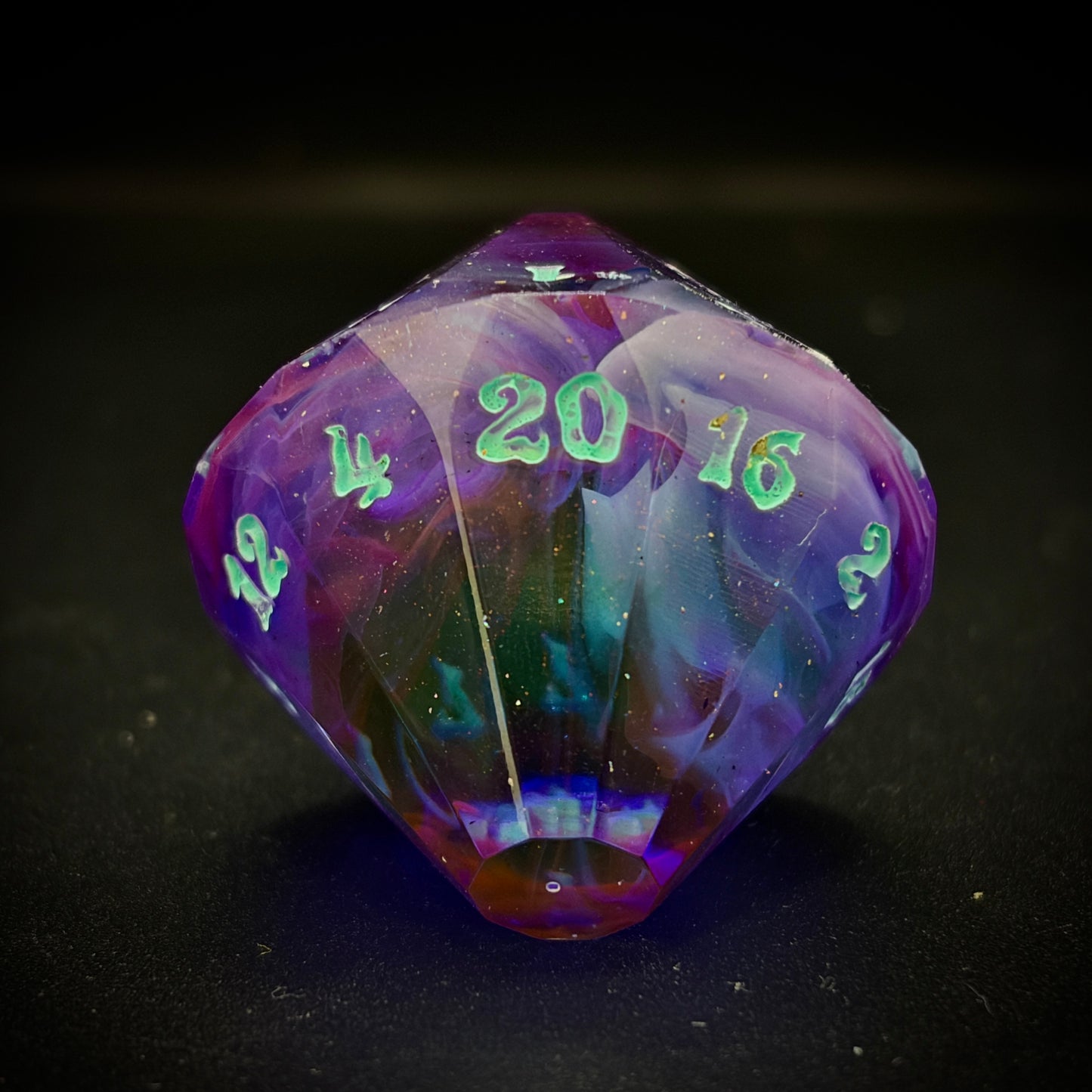 Fae-Queens Portal (7 piece coffin style hand made dice set)