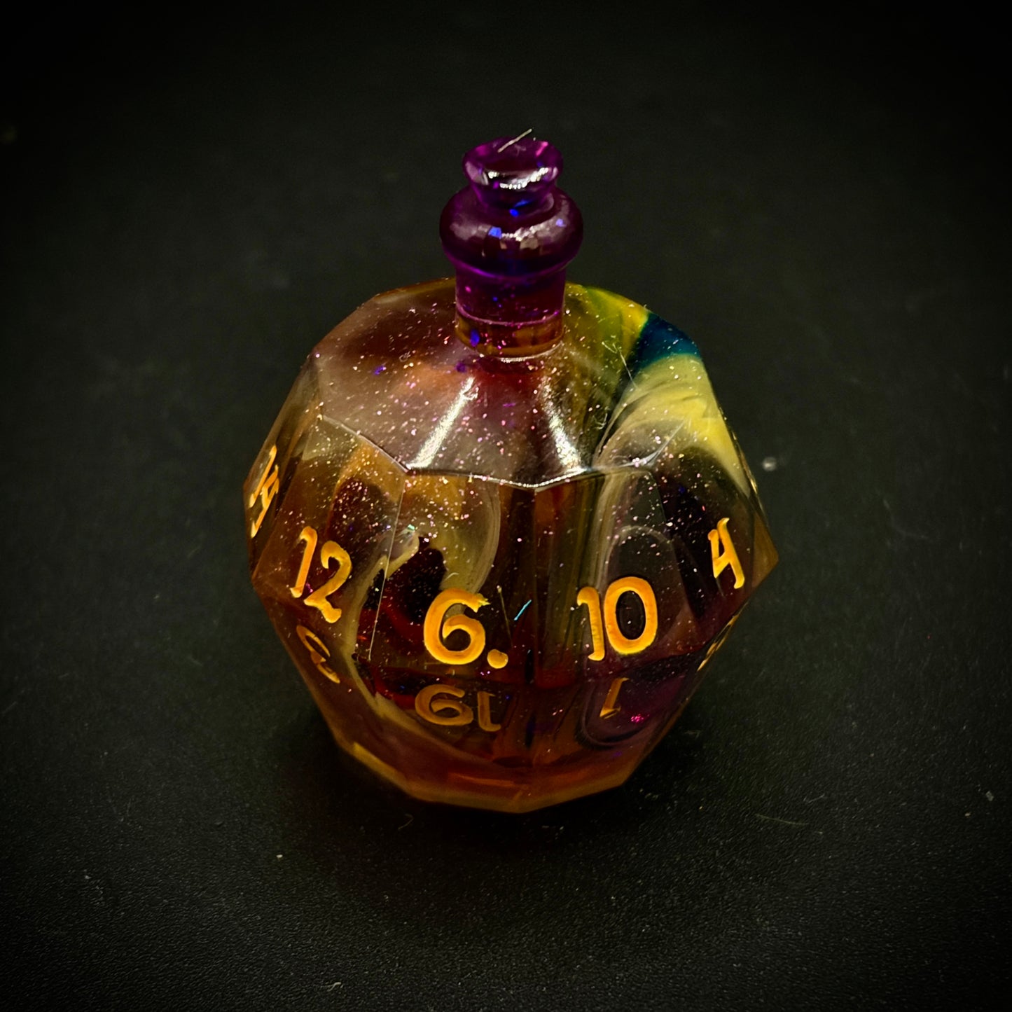 Prismatic Wall (D20 Potion Bottle)