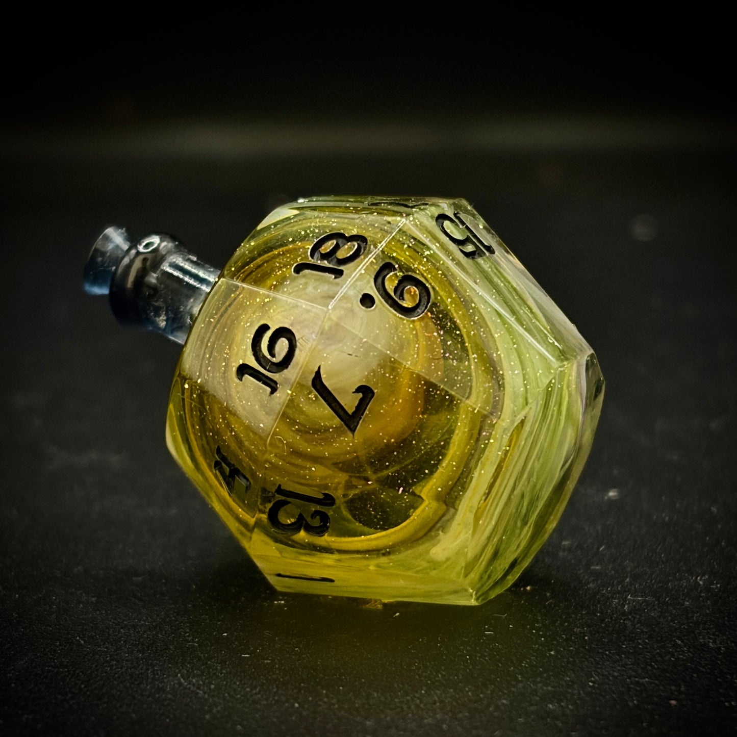 Hypnotic Pattern (D20 Potion Bottle)