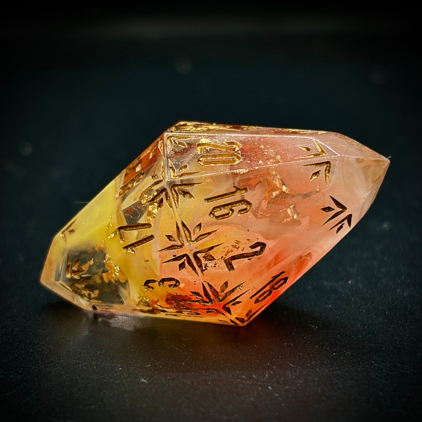 Embershard (Crystal 36mm D20)