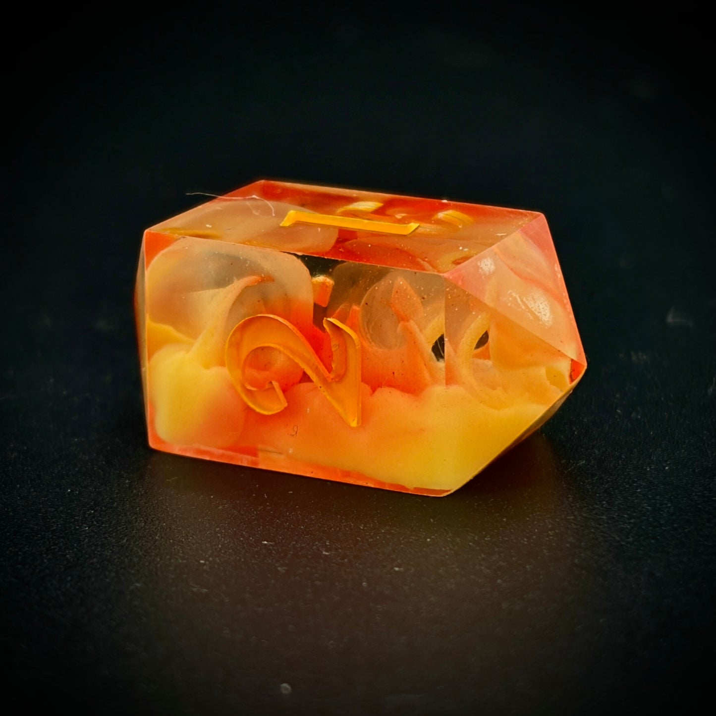 I DON´T CARE HOW SMALL THE ROOM IS, I CAST FIREBALL (7 piece polyhedral hand made dice set)